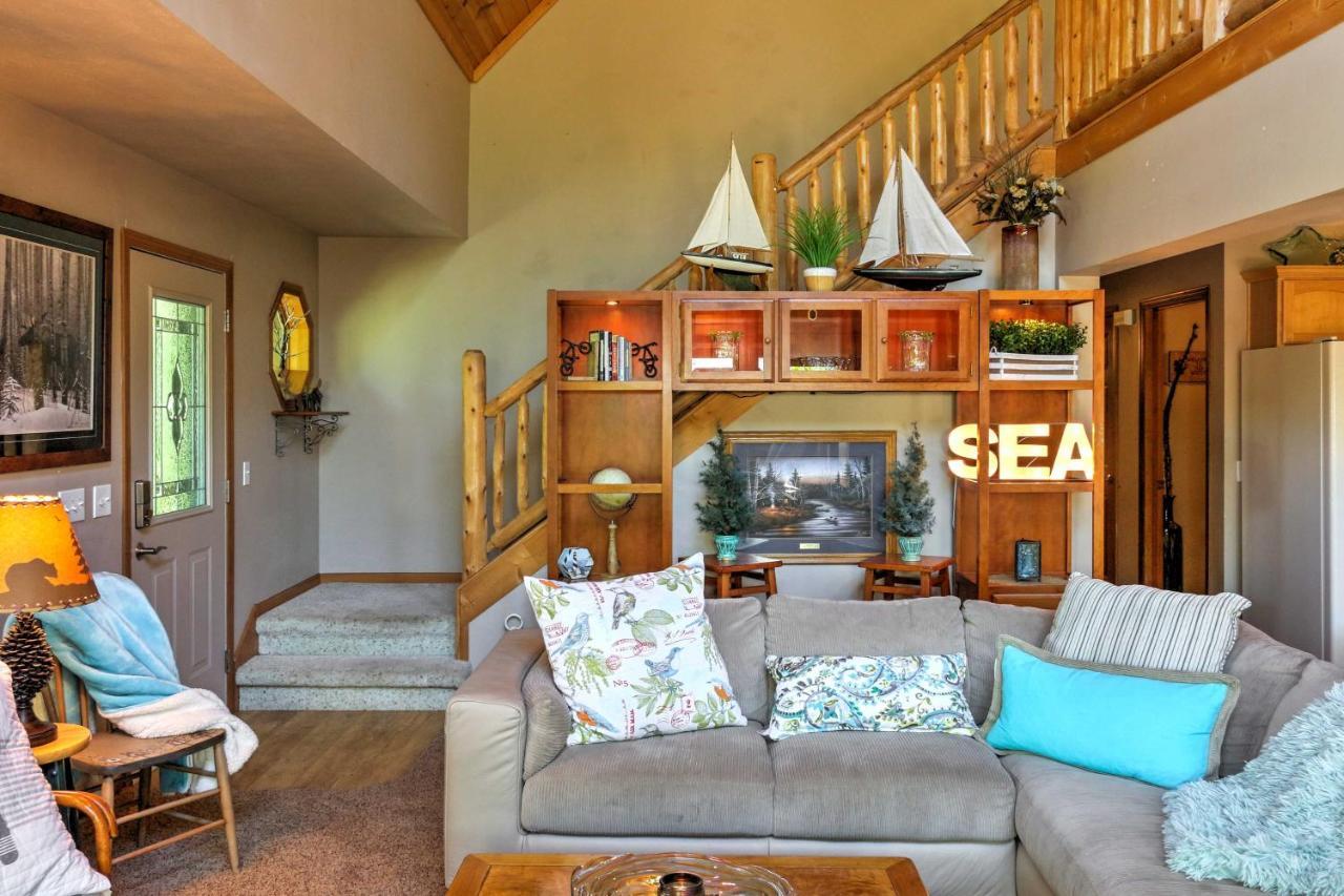 Roomy House On 2 Acres - 2 Mi To Egg Harbor Beach! Luaran gambar